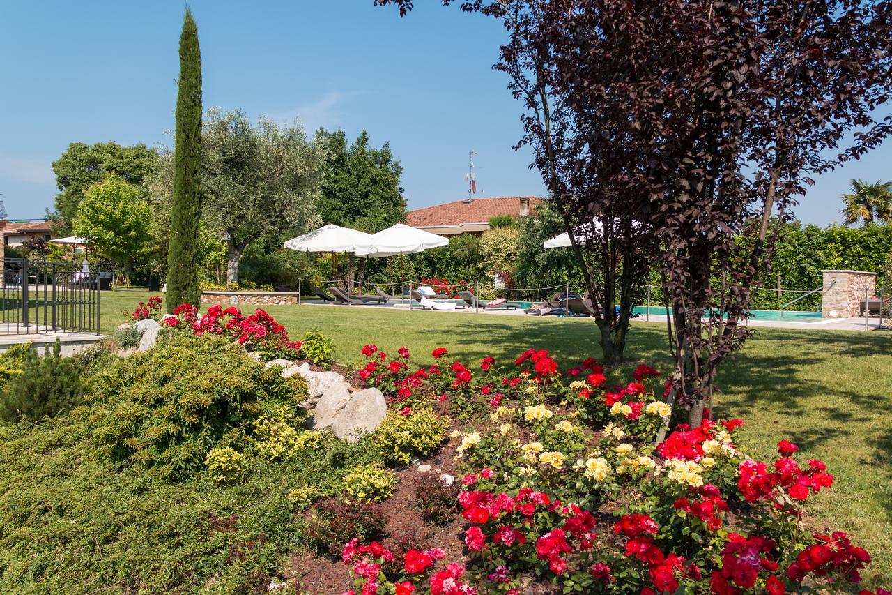 Agriturismo Corte Aurea Дезенцано-дель-Гарда Экстерьер фото